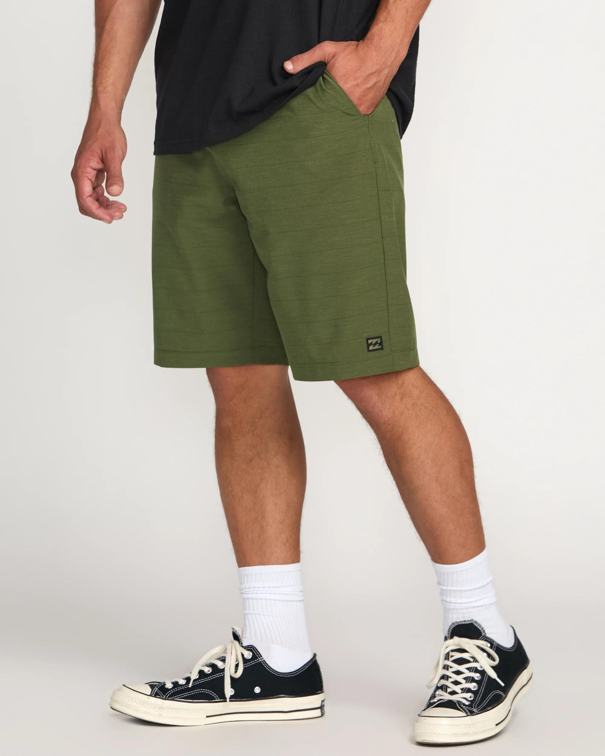 Crossfire Submersible 21" Hybrid Shorts - Olive - Image 6