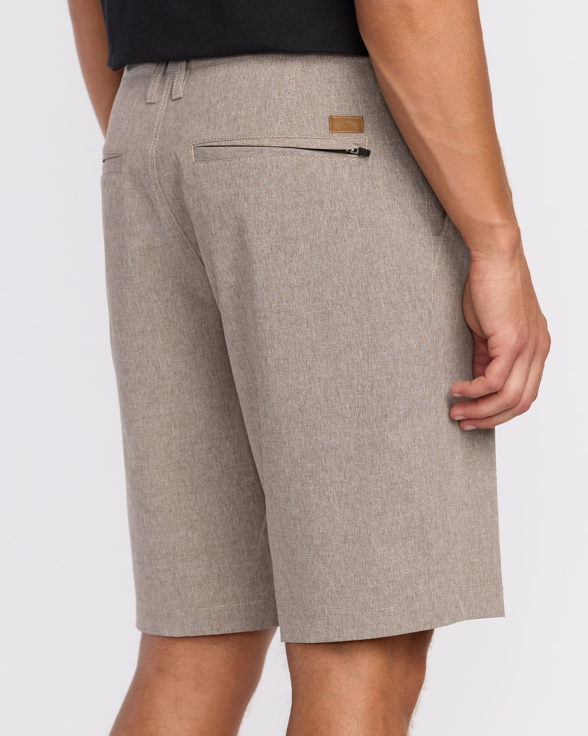 Crossfire Submersible 21" Hybrid Shorts - Tobacco - Image 5