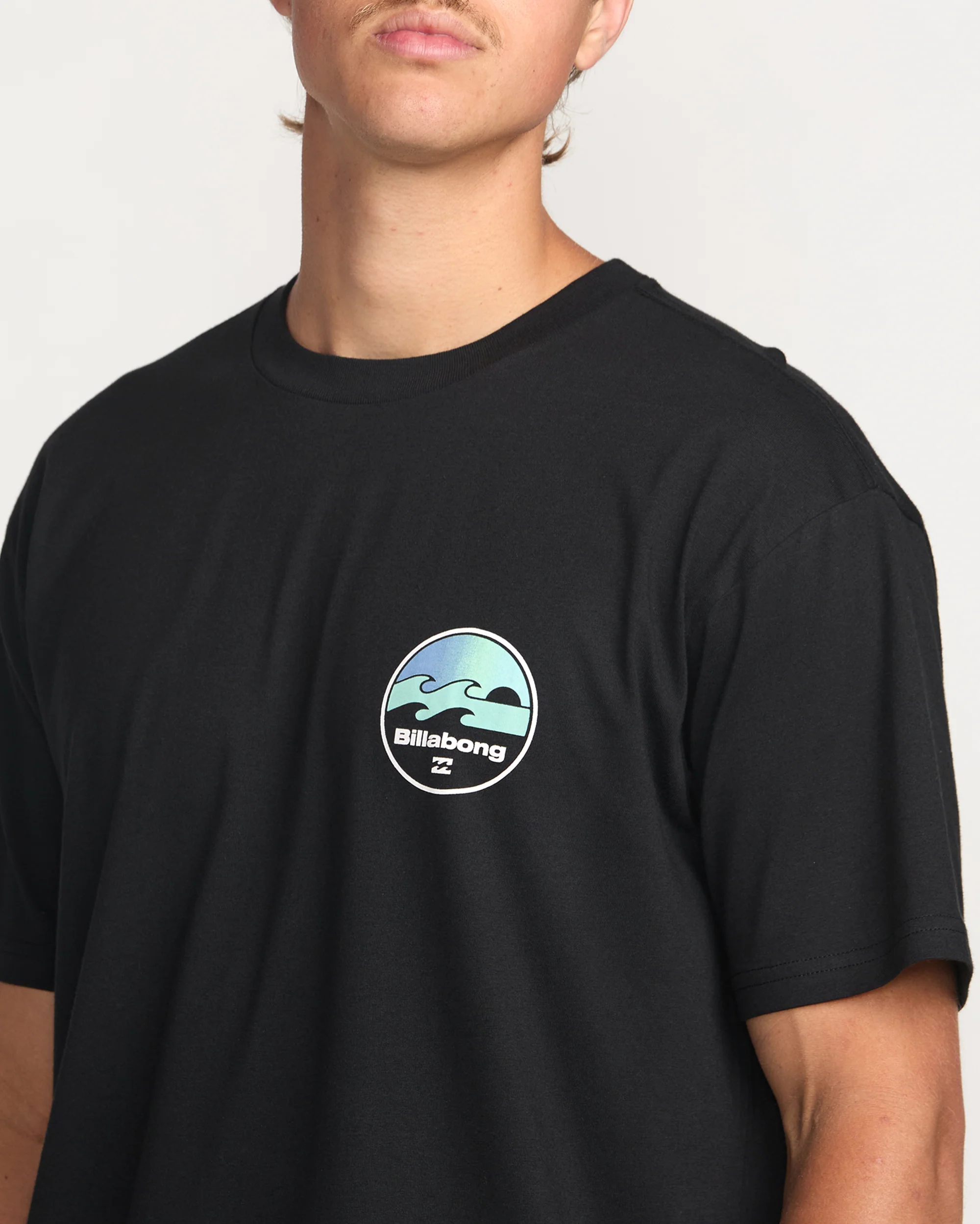Runner Premium Tee - Black - Image 7