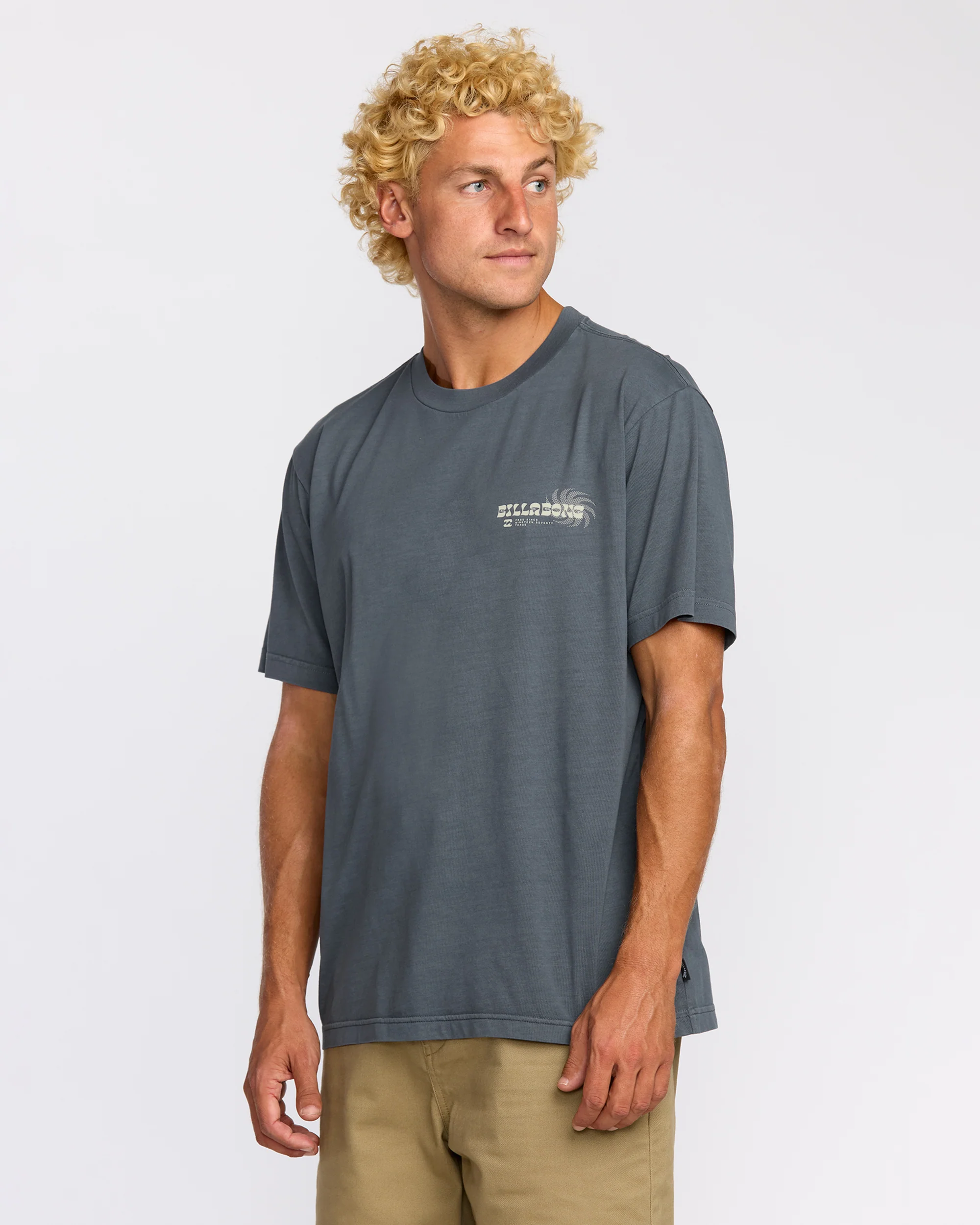 Single Fin Premium Wave Wash Short Sleeve T-Shirt - Midnight Blue - Image 3