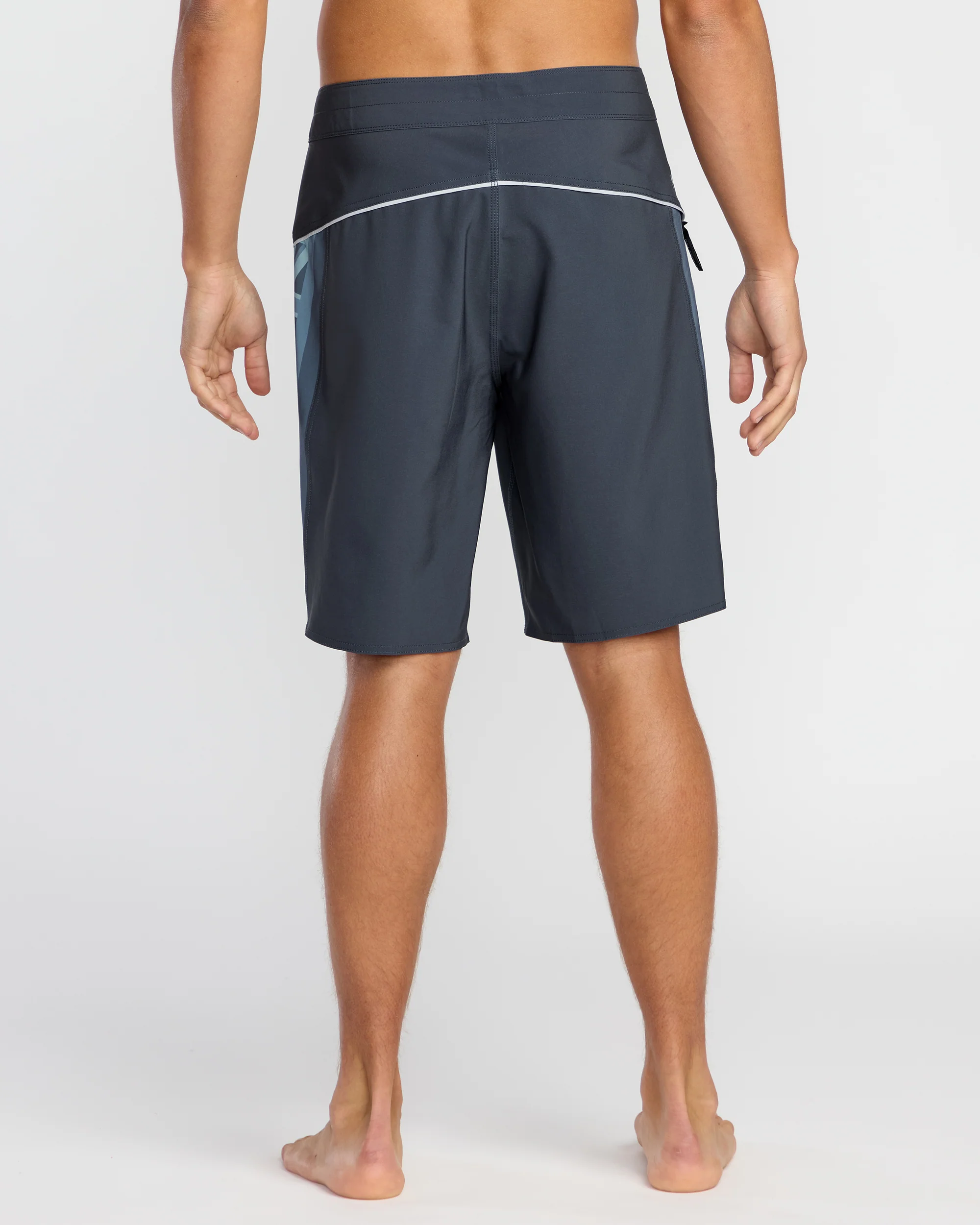 Straddie Pro Hi 20" Boardshorts - Harbor Blue - Image 2