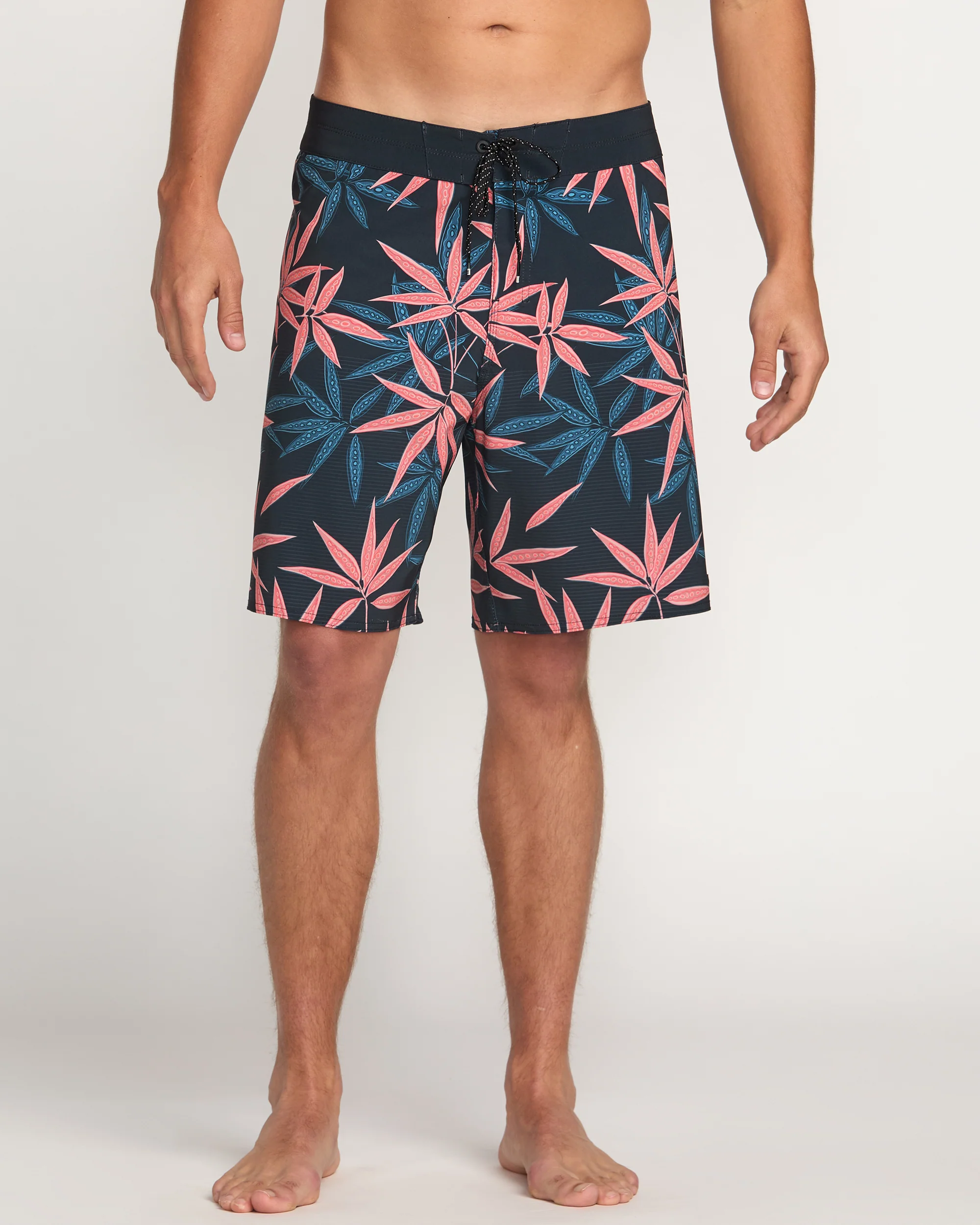 Sundays Airlite 19" Boardshorts - Deep Blue