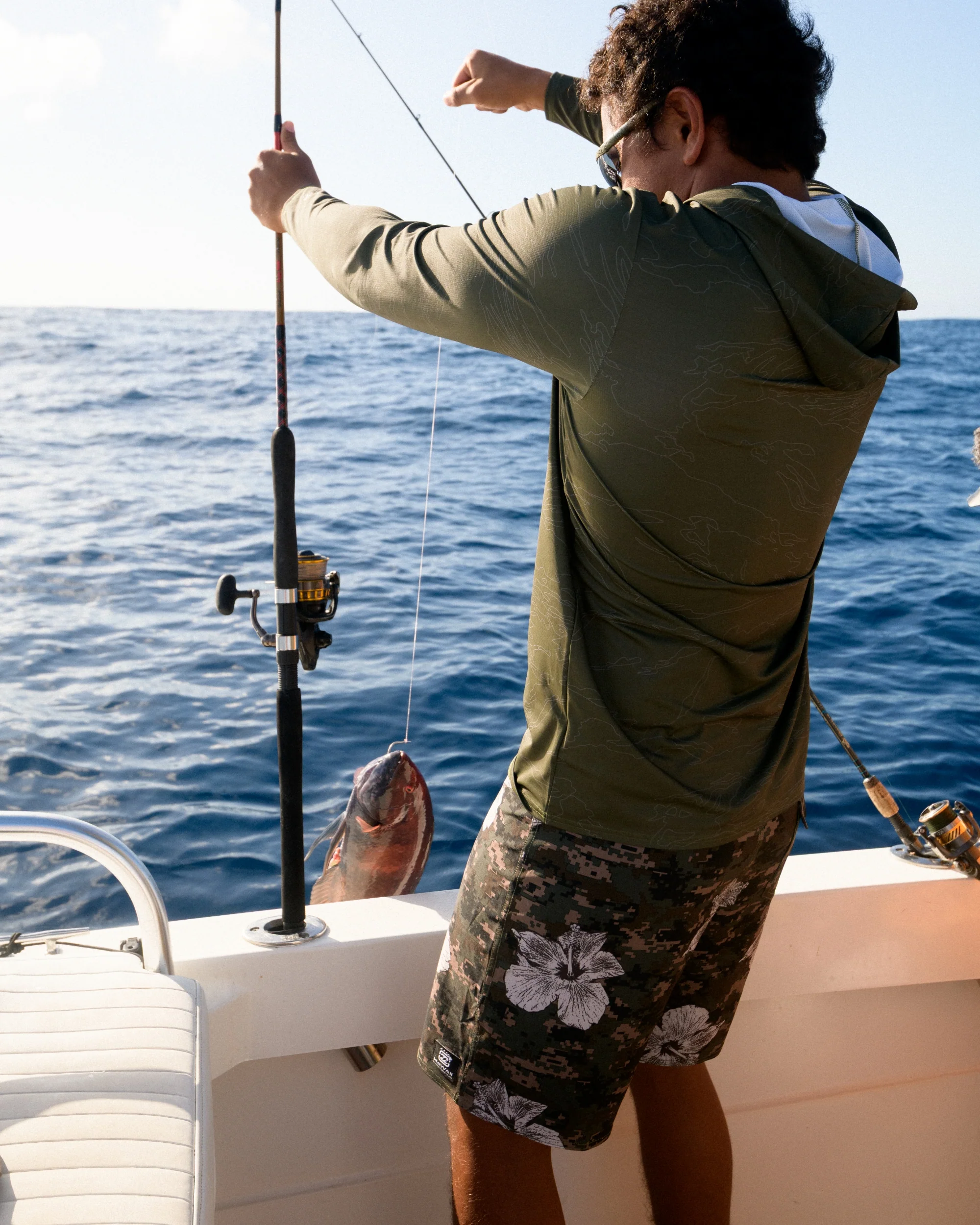 Sundays Hi Pro 19" Boardshorts - Camo Floral - Camo Floral