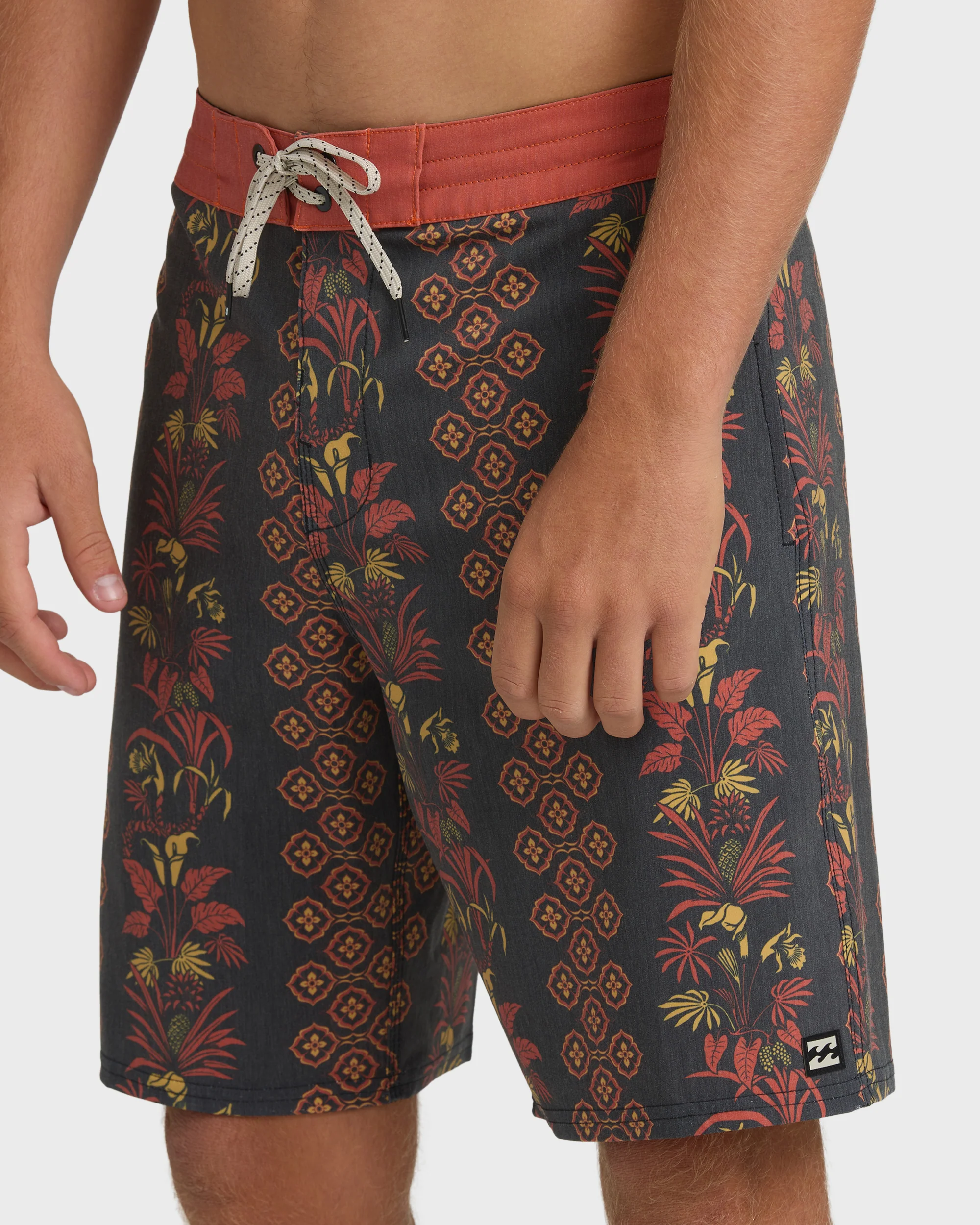Sundays Lo Tide 18" Boardshorts - Black Multi - Black - Image 6