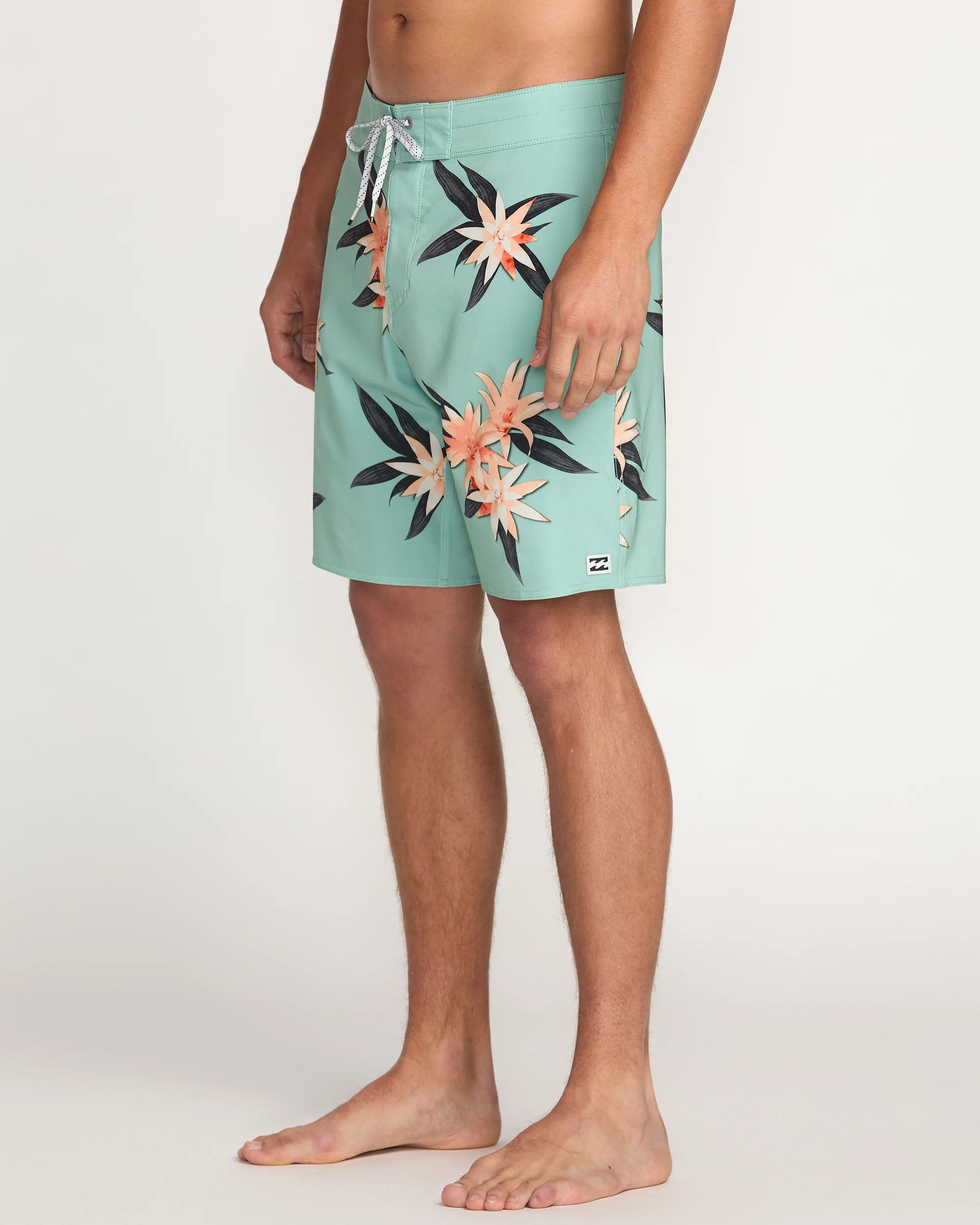 Sundays Pro Performance 19" Boardshorts - Mist Green - Image 7