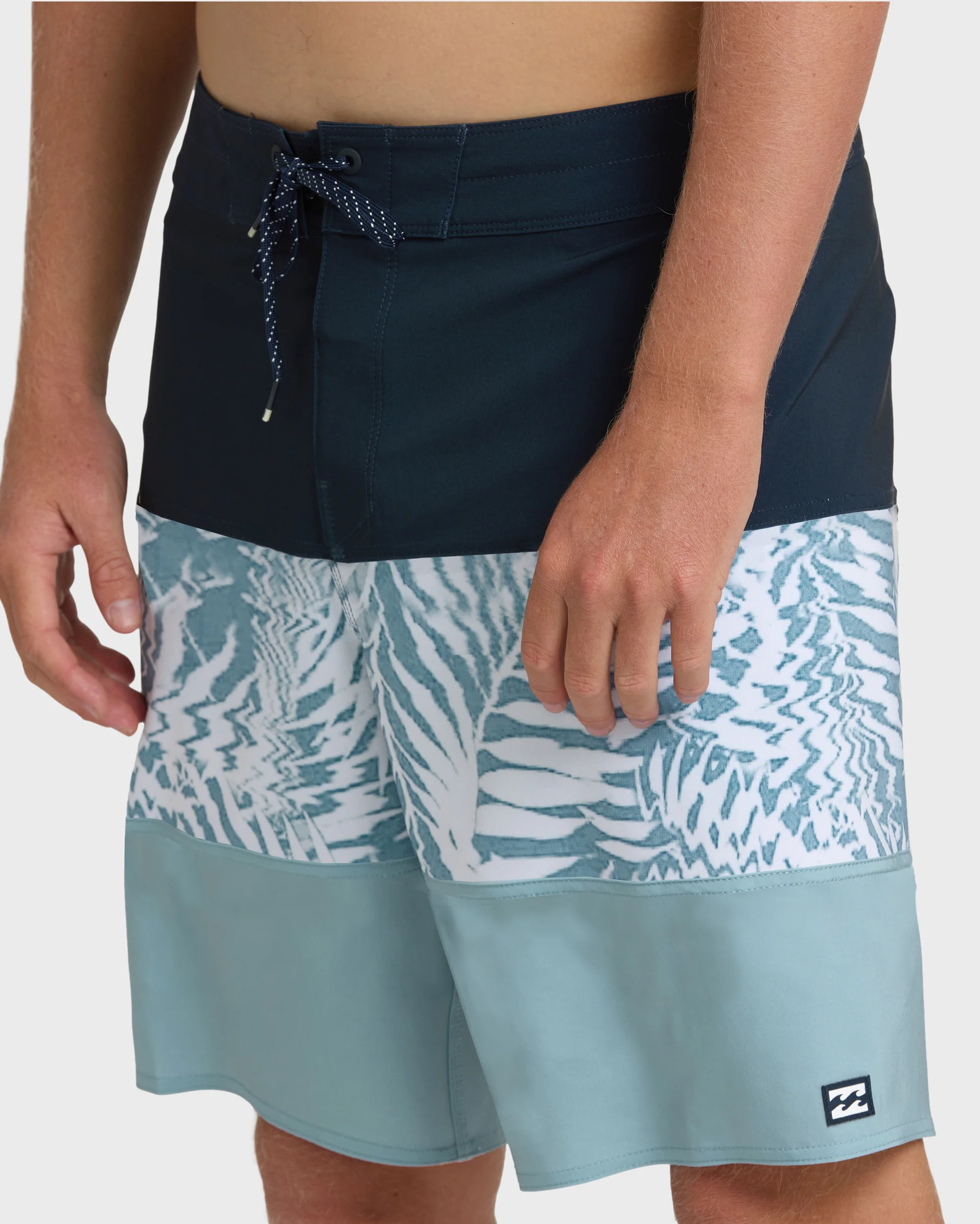Tribong Pro 19" Boardshorts - Blue Fog Multi - Blue Fog - Image 5