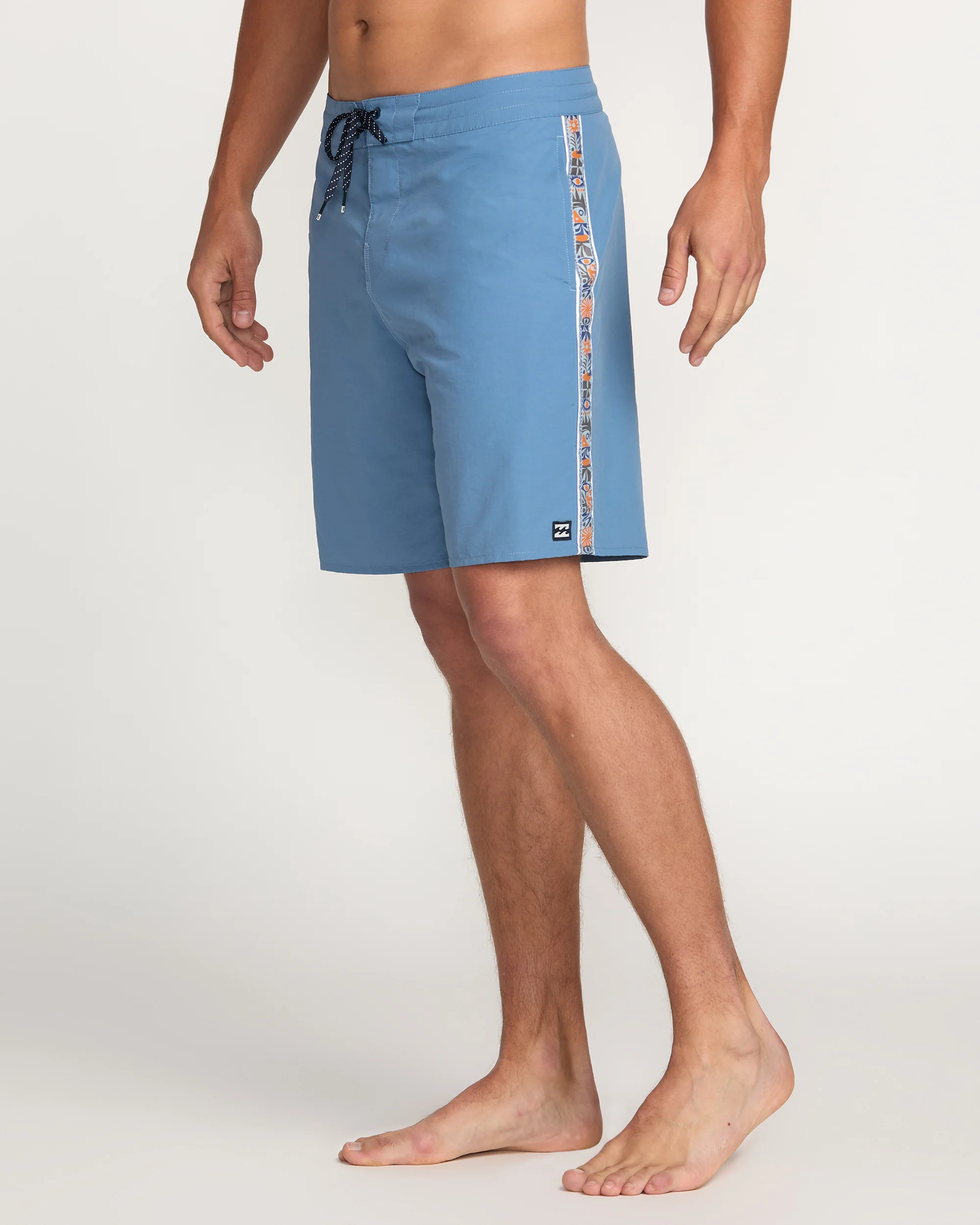 Wategos Lo Tide 19" Boardshorts - Carolina Blue - Image 7