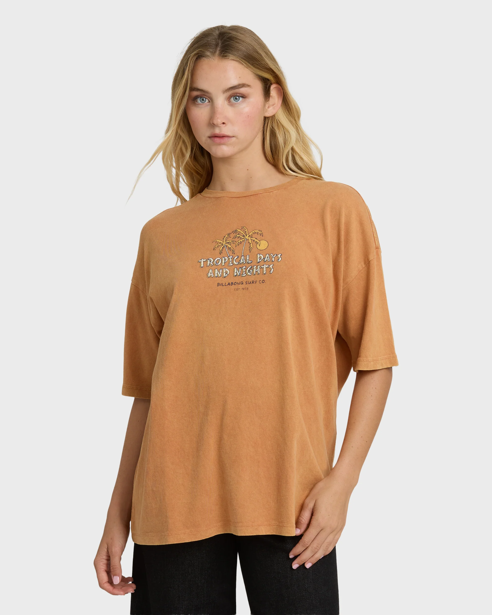 Welcome To Hawaii Short Sleeve T-Shirt - Caramel Cafe