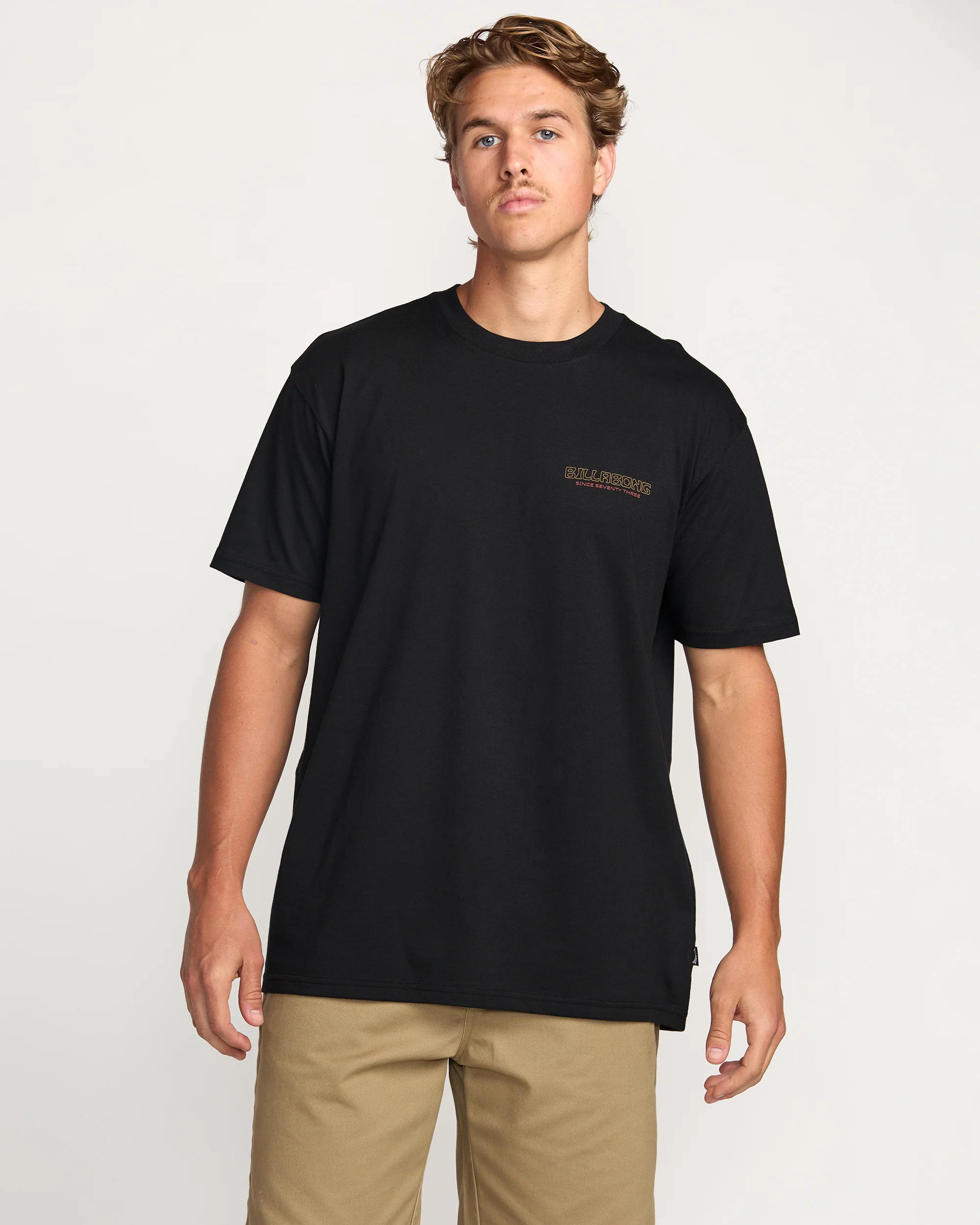 Window Premium Tee - Black